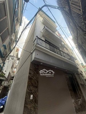 siêu phẩm la khê gần phố 35m2 x 5 tầng. lô góc 2 thoáng full nội thất