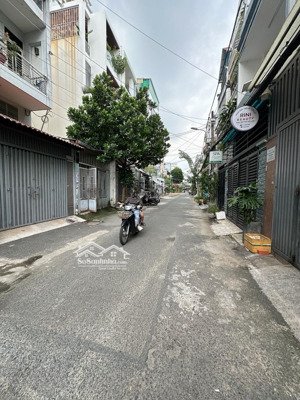 bán nhà 5 tầng - dtsd 325m2 - tặng full nội thất - đường nhựa 8m thông - ngay nguyễn sơn - tân phú