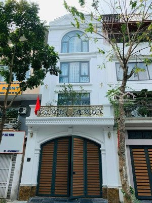 lk khu đô thị văn phú phân lô vỉ hè kinh doanh ô chờ thang máy 90m*4t*4,5mt5mt: 21,6 tỷ có thương l