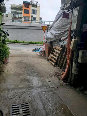 Bán nhà Nguyễn Văn Cừ,Hồng Tiến 2 tầng,65m,mt4.2m oto vào nhà nhỉnh 11 tỷ