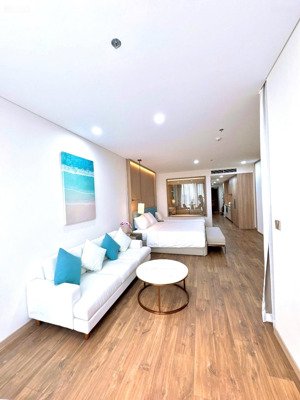 do nhu cầu chuyển đổi căn hộ, chính chủ cần sang nhượng căn studio diện tích 55.9m2 giâ 2.7 tỷ