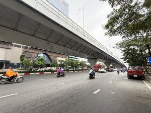minh khai-nhà phân lô vip-mặt ngõ oto-cách phố 15m-kinh doanh đỉnh-64m-mt 4m-21.2 tỷ
