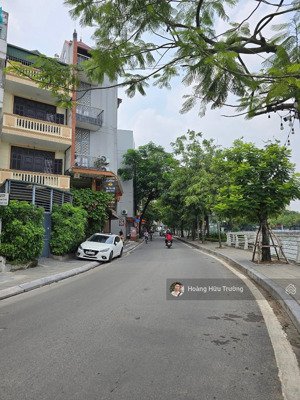 bán nhà mặt phố trích sài dt 75m2 5 tầng mt 4.6m - mặt hồ tây - 2 thoáng - kinh doanh đỉnh!!!