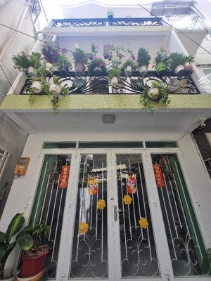 bán nhà 3 tầng phú nhuận - hẻm xe hơi - huỳnh văn bánh - 56m2 - giá 9.89 tỷ