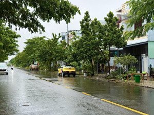 tôi cần bán lô đất đường 10m5 - hoà quý - ngũ hành sơn