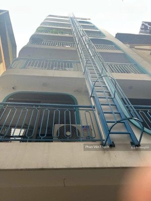 siêu phẩm ccmn 8 tầng thang máy - ngõ 4m - lô góc 2 thoáng - ngõ thông - 19 phòng - 90tr/tháng!