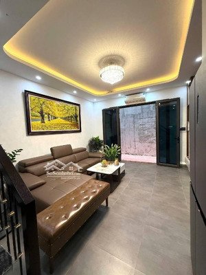 bán nhà tại trần phú, văn quán, hà đông, hà nội, ôtô đỗ cửa, một bước ra ga tàu,8,33 tỷ, 33 m2.