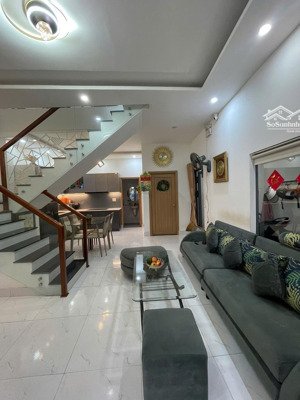 nhà mới ở ngay, sát mặt tiền, kiệt 3m, nhà 2 tầng điện biên phủ, đà nẵng giá chỉ 4,55 tỷ