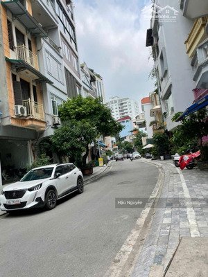 nhanh!bán nhà phân lô doãn kế thiện,hồ tùng mậu,cđmúa,oto đỗ cổng,40m2x6,mt=5.2,11.6ty