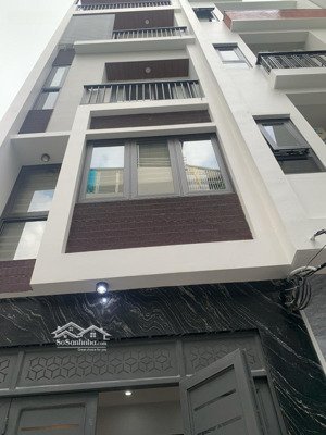 ngọc lâm 55m2 - lô góc 2 mặt thoáng - 6 tầng thang máy - trung tâm phố cổ long biên