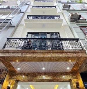 bán gấp nhà tây mỗ, trang bị thang máy xịn, ngõ rộng thẳng, ô tô đỗ cổng, 45m2, 5 tầng, 6.5tỷ