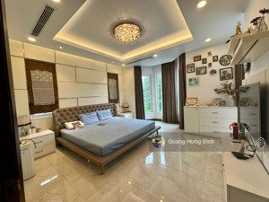 lô góc mặt phố cầu am vạn phúc, 3 thoáng, 2 mặt tiền, 110m2, mặt tiền chính 8m, plo kd sầm uất.