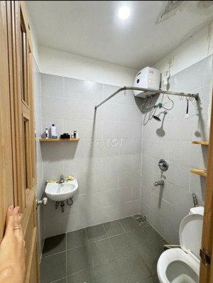 chính chủ gửi bán toà apartment 5 tầng chính hữu cách biển 500m. p an hải. giá 30.5tỷ
