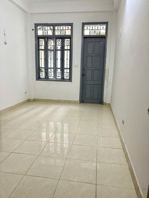 chính chủ cho thuê nhà riêng phố hoa bằng, tiện gia đình ở hoặc kinh doanh online