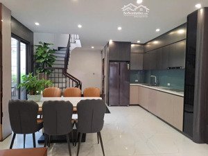 siêu đẹp lô góc ô tô vào nhà ngọc thuỵ long biên 57m2 /6tầng/ 13tỷ1