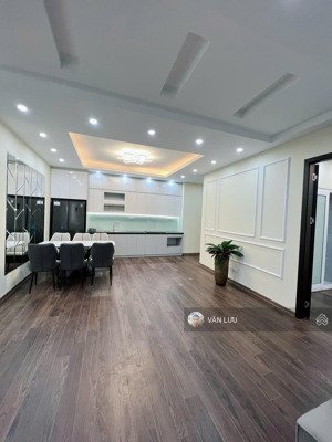 bán căn hộ chung cư 100m2, 3pn sổ đỏ chính chủ giá 5x tại toà ct1 kđt xa la, phùng hưng, hà đông