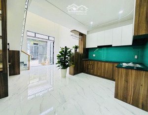 giá.5,25 tỷ p. tăng nhơn phú a, quận 9. nhà 1 trệt 1 lửng full nội thất