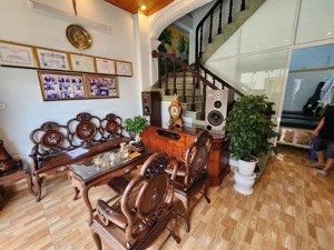 bán nhà ngõ 463 an dương vương, tây hồ cạnh hồ điều hoà gần ciputra 36m2 mt 4,3m ô tô qua