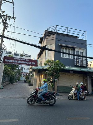 cc bán nhà 2mt phạm văn chiêu, dt 7,3x10m, 2 tầng cho thuê 35 triệu/ tháng, giá 8,8 tỷlh 