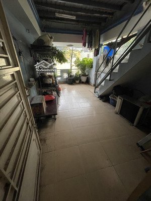 mặt tiền kinh doanh sát ngã tư trung tâm q11 giá chỉ 8,4 tỷ