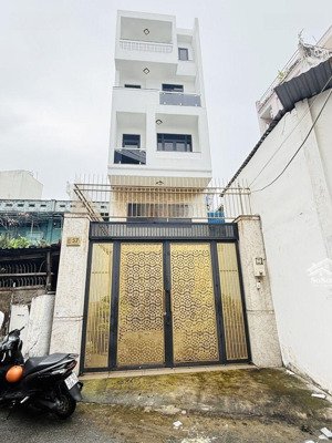 nhà măt tiền nguyễn trung trực b.t 5tầng 90m2 (4,5m . 20m ) bán 17 tỷ (tl)