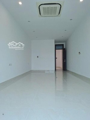 chính chủ cần bán nhà phố thanh am dt 50x5 tầng, nhà mới đẹp giá hơn 7 tỷ. lh 