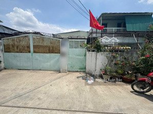 chính chủ cần bán rẻ căn nhà kết hợp xưởng nhỏ 283m2 full thổ cư, hẻm ql1a gần vòng xoay an lạc 9tỷ