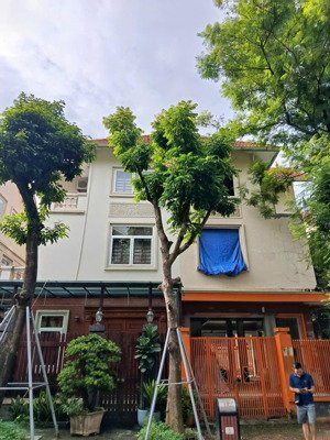 mộ_lao siêu phẩm bt - dt 135m2 - 2 mt rộng thoải mái - gần hồ - đẳng cấp - an ninh đỉnh