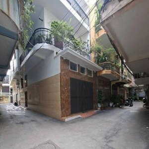 bán đất tặng nhà 3 tầng phân lô ô tô đỗ cửa tại vương thừa vũ, diện tích 48m2 giá 13.9 tỷ.