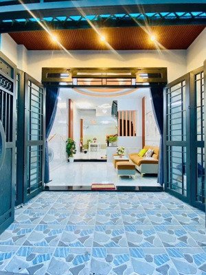 chỉ 3,65 tỷ nhà đẹp sư vạn hạnh quận 5 -diện tích 48m2 4pn 3wc hẻm xe hơi sổ riêng