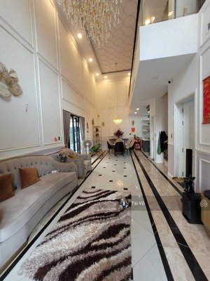 villa park full nt sang trọng 23.5 tỷ tl mạnh 