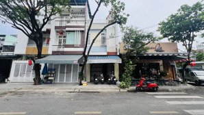 cần bán nhanh nhà 3 tầng mt nguyễn đôn tiết, đầy đủ nội thất !