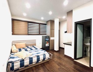 chính chủ cho thuê căn hộ 30m2 - 4 triệu full nội thất tại cầu giấy mới tinh, đẳng cấp châu âu