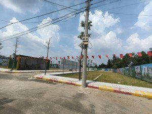 bán đất trường lục quân - mặt ql21 giá 19 tr vnd/m2, diện tích 1626 m2 - mt 40m