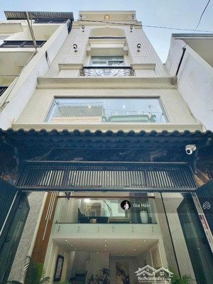 nhà đẹp hoàng hoa thám, bình thạnh. 50m² xây 4 tầng, full nội thất, hẻm xe hơi 4.5m. giá 2 tỷ 050.