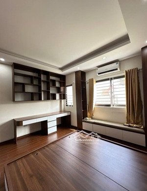 bán nhà 5 tầng, đa sỹ, ngõ rộng thênh thang, ô tô 7 chỗ vào tận cửa nhà, 30,2m2 giá nhỉnh 8,5 tỷ