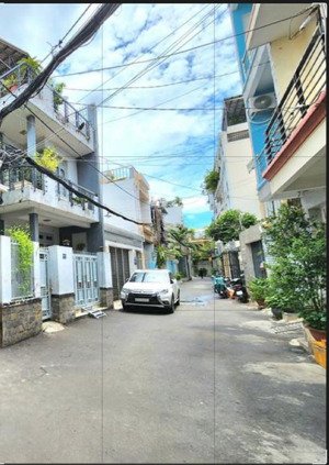 bán nhà c4 quang trung gò vấp 122m² chỉ 9.99 tỷ - hxh 6m, tiện xây mới