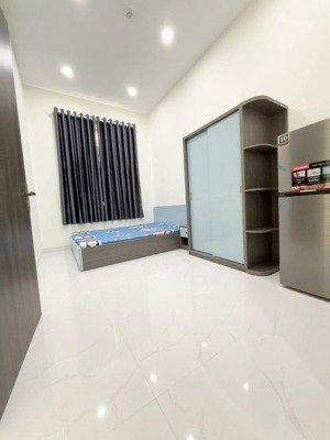 chdv gần citisoho, umt, cảng cát lái. siêu rộng 25m2 giá 4tr2 full nt tầng trệt tiện đi lại