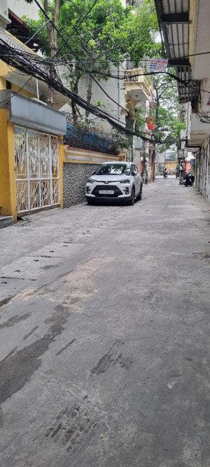 siêu phẩm-hoàng hoa thám-ba đình-kinh doanh-ôtô đỗ cửa-50m ra phố-nở hậu- 58m2 - 5 tầng- 15,8 tỷ