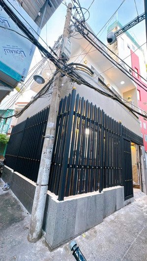 bán nhà q4 kèo thơm khu dân cư hiện hữu không lo giải toả