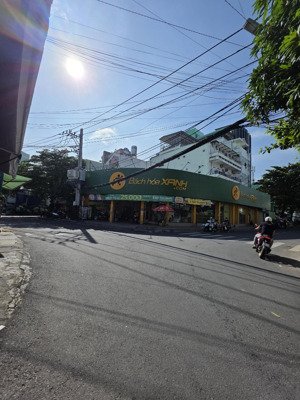 nhà mặt tiền khuông việt - trịnh đình thảo. ngang 5.3 đúc 3 lầu