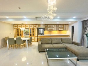 căn hộ như ảnh : 49,5 triệu có tl, 3pn 2wc full nội thất cao cấp. còn nhiều căn 2pn 3pn