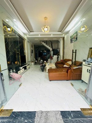 nhà ng minh hoàng, tân bình cần bán| nhà 1t3l siêu diện tích 56,8m2 chỉ 3 tỷ 250| xem nhà trực tiếp