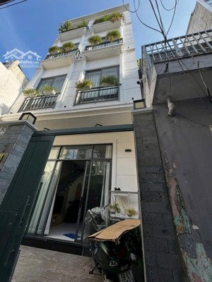 bán nhà bình thạnh 60m2 giá rẻ 3tyx, hẻm oto6m có shr sang tên ngay lh 