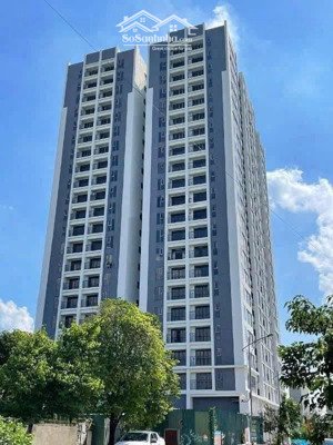 chính chủ gửi bán nhanh căn 80m2 2pn2wc tầng trung đẹp view trường học thoáng.lh xem nhà 