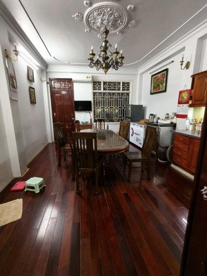 bán nr 4pn, 5wc, 43m2, thang máy 15,2 tỷ tại cầu giấy, hà nội