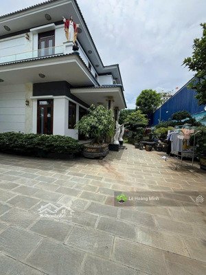 biệt thự đẹp sân vườn 500m2 xây 1 lầu ngay trung tâm phường thạnh xuân