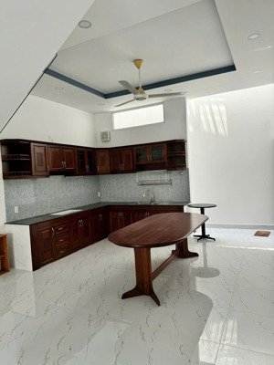 bán nhà hẻm bagac máy , p bình trưng tây , quận 2 cũ .