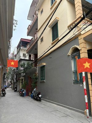 bán nhà riêng lô góc tại hoàng quốc việt, nghĩa đô, cầu giấy, hà nội, giá tốt 20 tỷ, 48m2