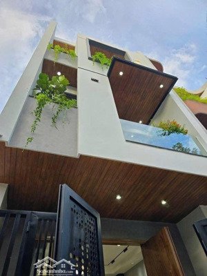 chính chủ bán gấp nhà 3 tầng, 64m2, ngay lê quang định, p11, bình thạnh - giá 3.85 tỷ, sổ riêng